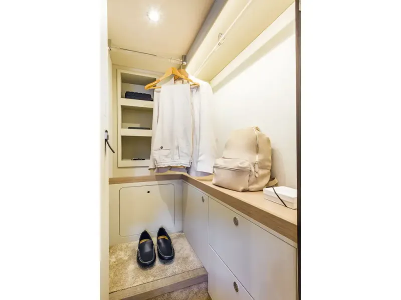 Slide: The Image of Absolute 47 FLY 2026 - 24