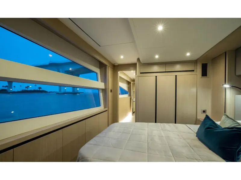 Slide: The Image of Aquila 70 LUXURY 2026 - 13