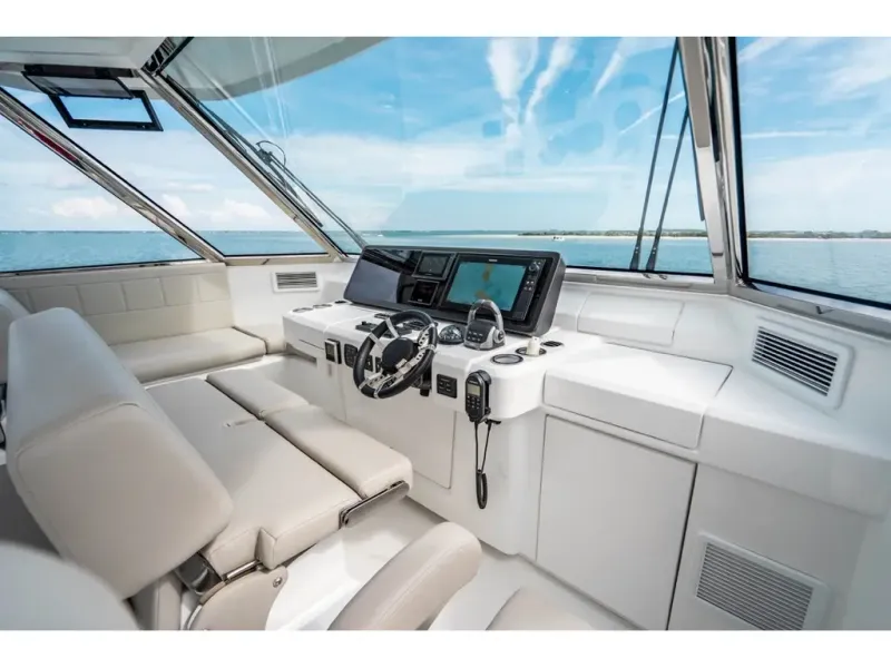 Slide: The Image of Aquila 54 YACHT 2026 - 11