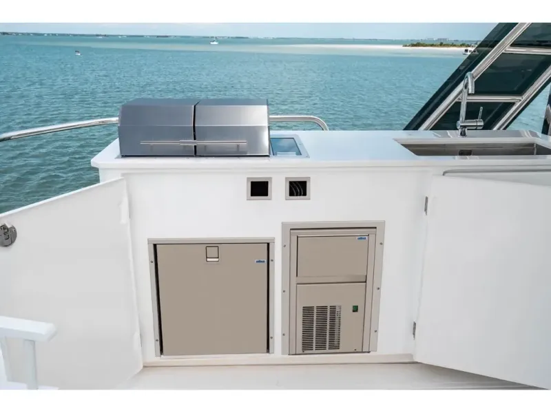 Slide: The Image of Aquila 54 YACHT 2026 - 13