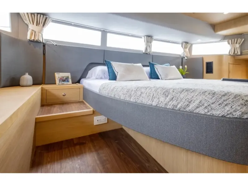 Slide: The Image of Aquila 54 YACHT 2026 - 21