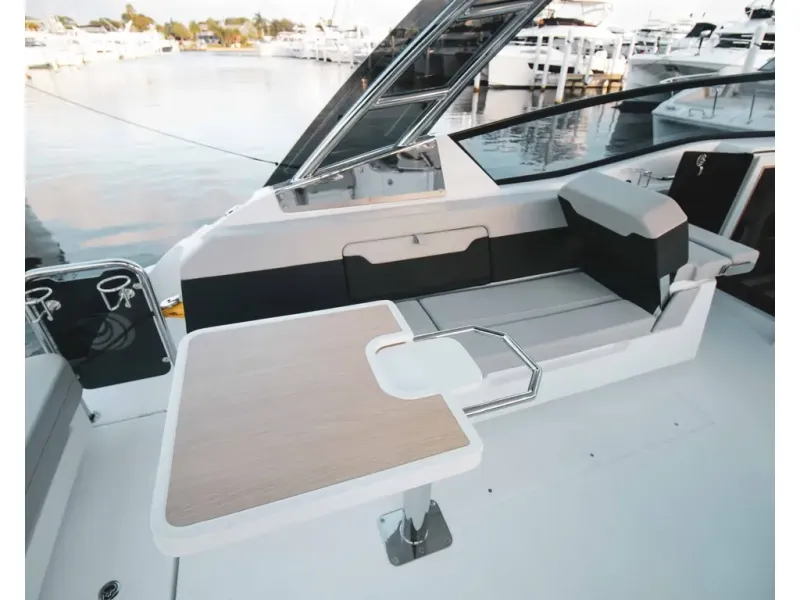 Slide: The Image of Aquila 32 SPORT 2026 - 11