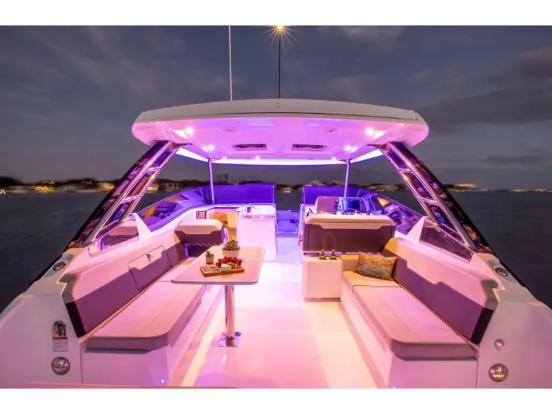 Slide: The Image of Aquila 32 SPORT 2026 - 14