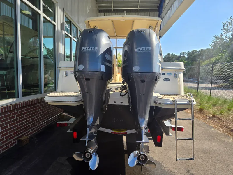 Slide: The Image of Scout 275 Dorado 2018 - 1