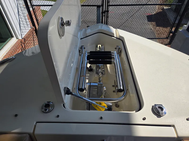 Slide: The Image of Scout 275 Dorado 2018 - 26