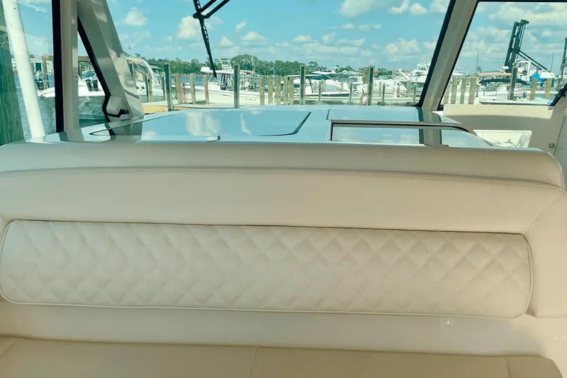 Slide: The Image of Grady-White Freedom 415 2026 - 36