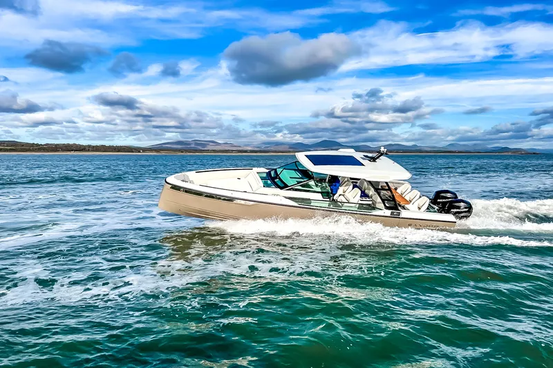 Slide: The Image of Saxdor 320 GTO 2026 - 26