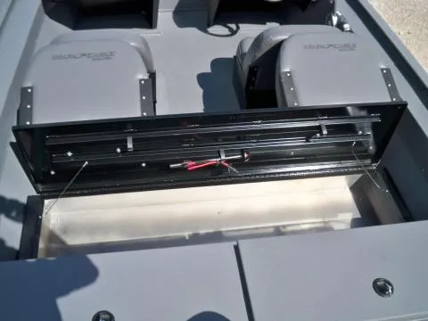 Slide: The Image of War Eagle 2170DC Black Hawk 2025 - 9