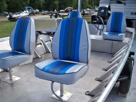 Slide: The Image of Alweld 1652 Jet Boat 2026 - 2
