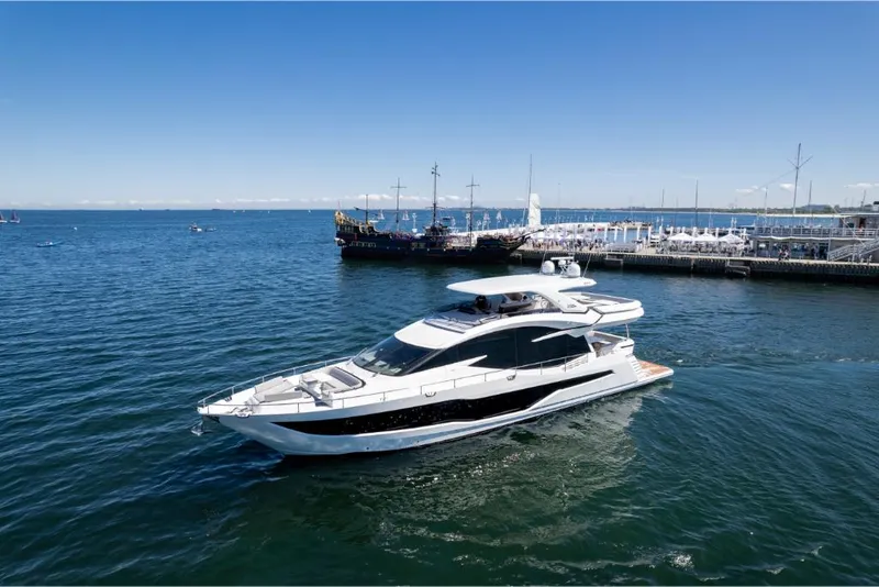 Slide: The Image of Galeon 800 Fly 2023 - 73