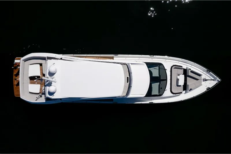 Slide: The Image of Galeon 800 Fly 2023 - 75
