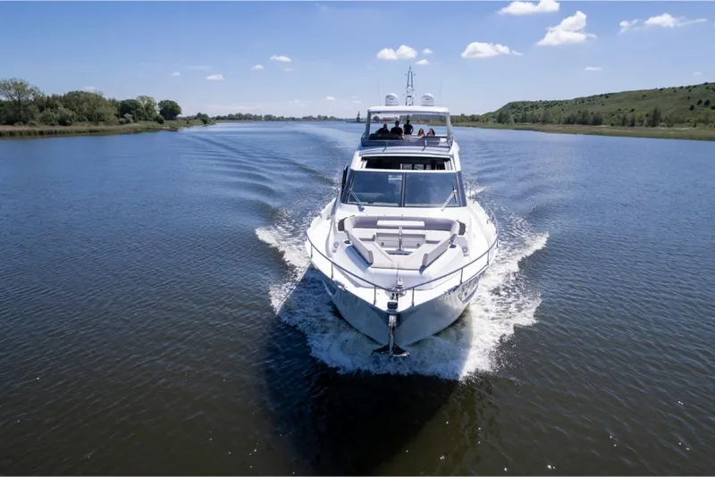 Slide: The Image of Galeon 800 Fly 2023 - 82