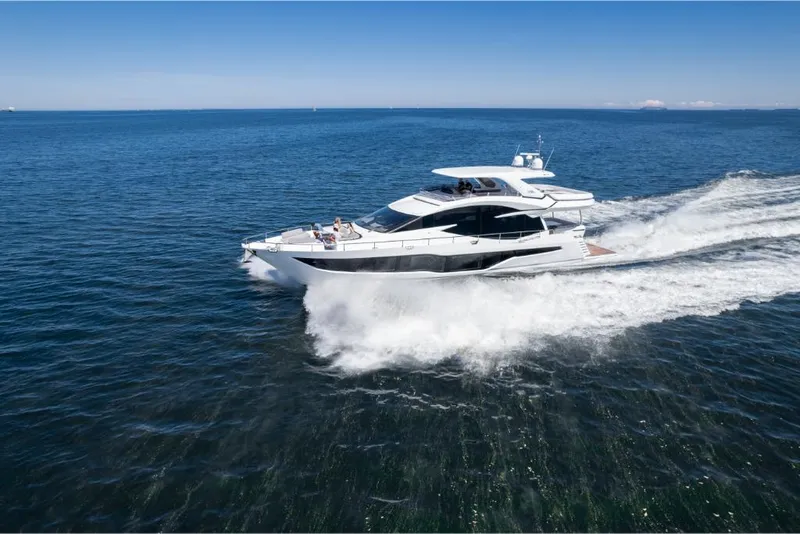 Slide: The Image of Galeon 800 Fly 2023 - 95
