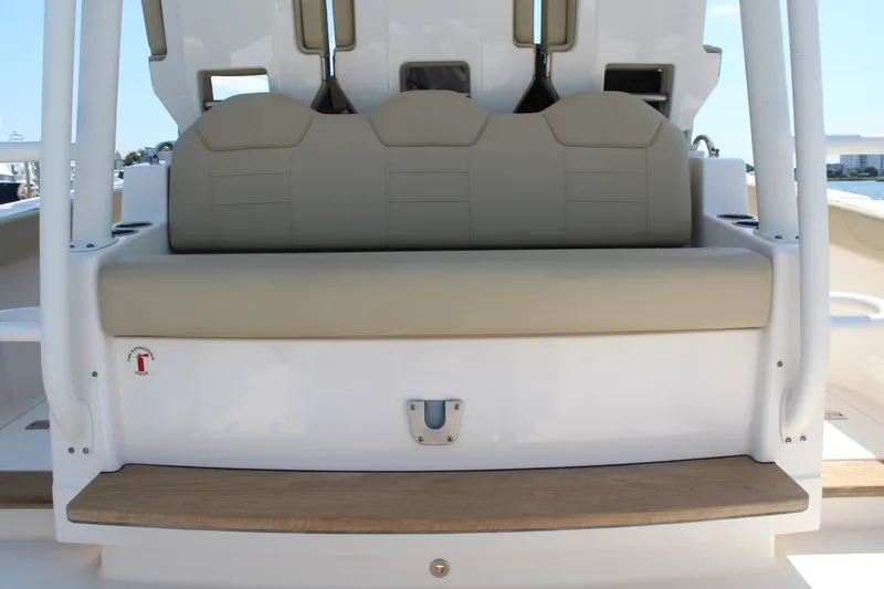 Slide: The Image of Pursuit S 368 SPORT 2019 - 22