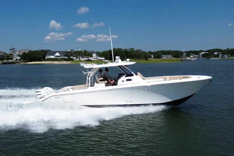 Slide: The Image of Pursuit S 368 SPORT 2019 - 1
