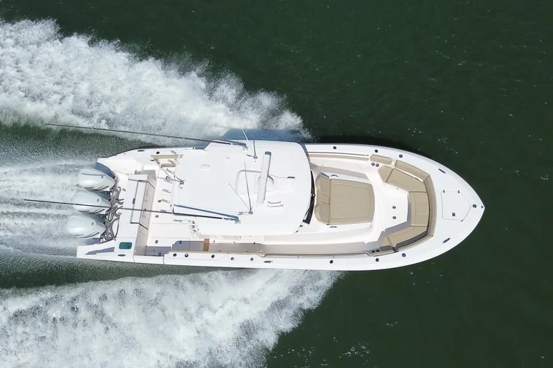 Slide: The Image of Pursuit S 368 SPORT 2019 - 6