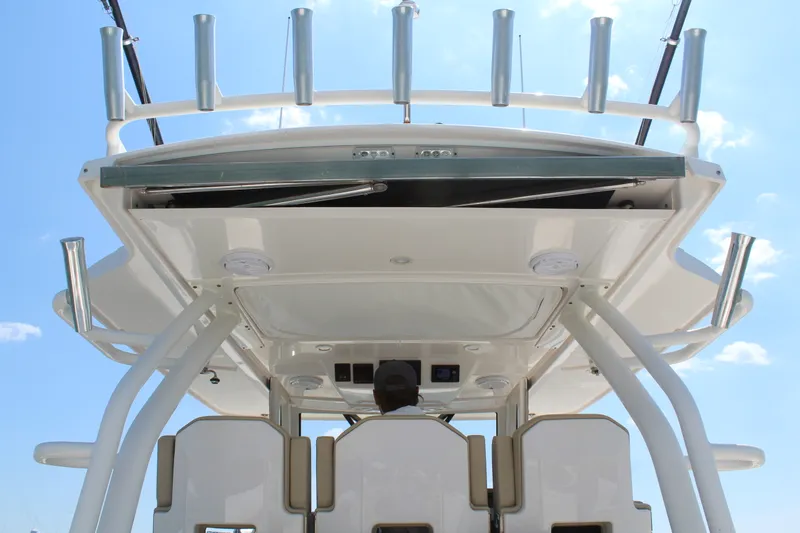 Slide: The Image of Pursuit S 368 SPORT 2019 - 34
