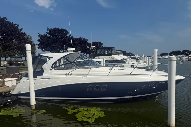 Slide: The Image of Rinker 360 EXPRESS 2015 - 1