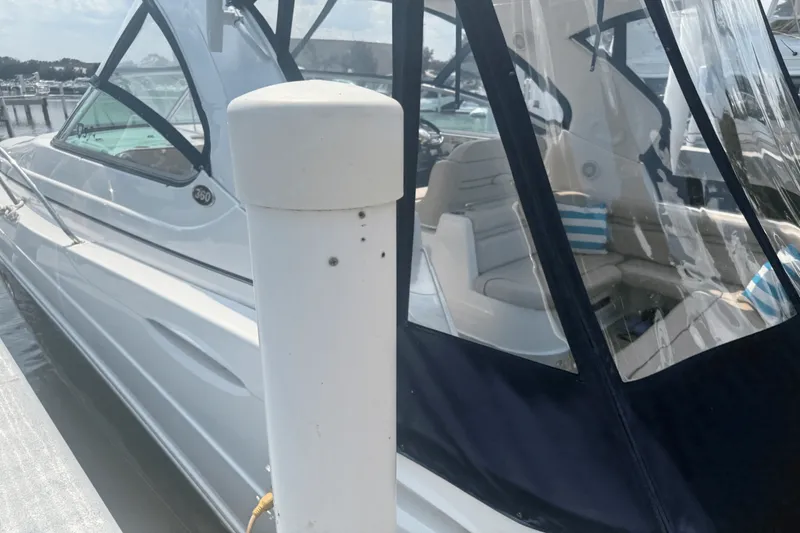 Slide: The Image of Rinker 360 EXPRESS 2015 - 82