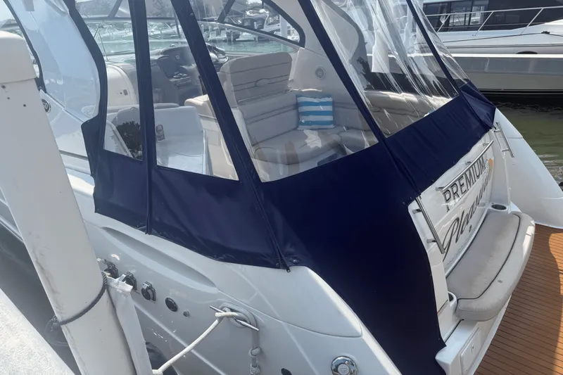 Slide: The Image of Rinker 360 EXPRESS 2015 - 83