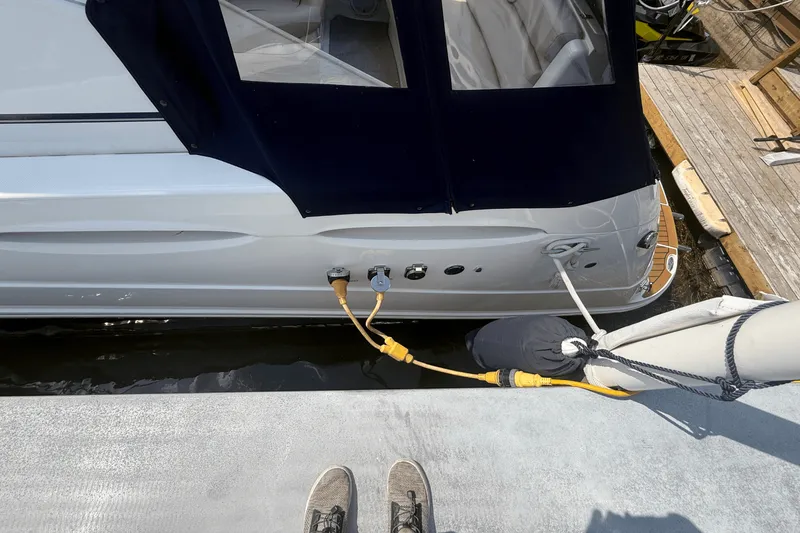 Slide: The Image of Rinker 360 EXPRESS 2015 - 9