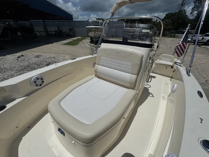 Slide: The Image of Scout 188 Sportfish 2027 - 13