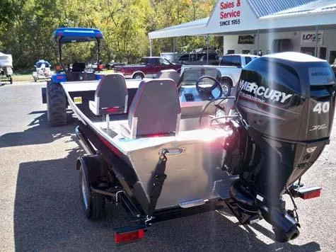 Slide: The Image of Alweld 1652 Jet Boat 2026 - 6