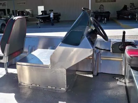 Slide: The Image of Alweld 1652 Jet Boat 2026 - 4