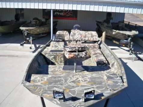 Slide: The Image of War Eagle 860LDBR Side Console 2025 - 8