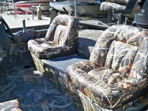 Slide: The Image of War Eagle 961LDBR Black Hawk Side Console 2025 - 3