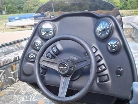 Slide: The Image of War Eagle 2072LDBR Side Console 2025 - 8