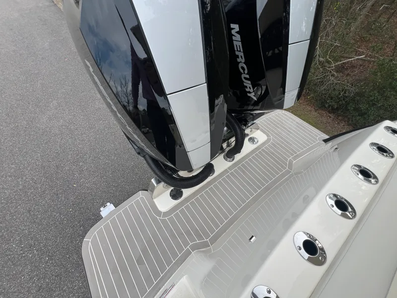 Slide: The Image of Scout 330 LXF 2026 - 5