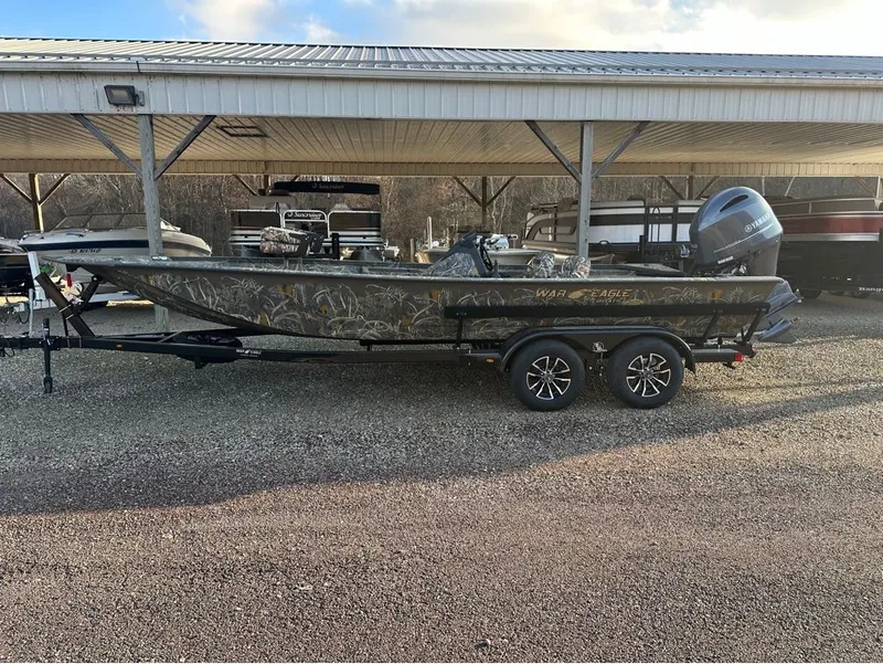 Slide: The Image of War Eagle IN STOCK 2170 Black Hawk Catfish Side Console 2025 - 16
