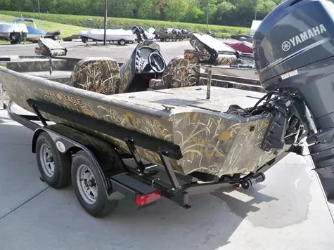 The Image of War Eagle IN STOCK 2370 Black Hawk Catfish Side Console 2025 - 0
