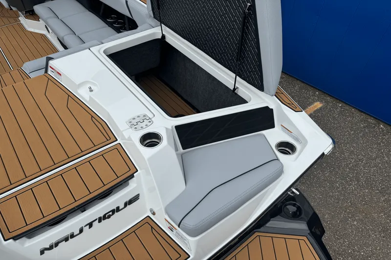 Slide: The Image of Nautique S23SUPER AIR 2026 - 11