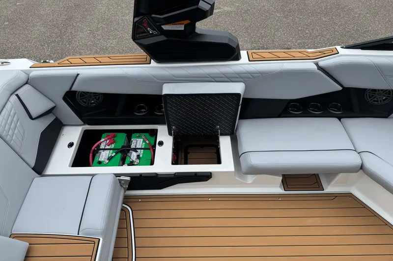 Slide: The Image of Nautique S23SUPER AIR 2026 - 33