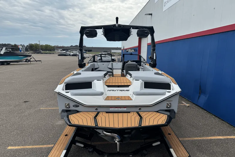 Slide: The Image of Nautique S23SUPER AIR 2026 - 4