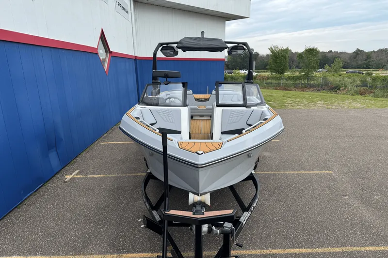 Slide: The Image of Nautique Super Air Nautique S23 2026 - 1