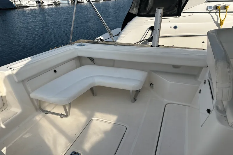 Slide: The Image of Tiara 2900 CORONET 1999 - 14