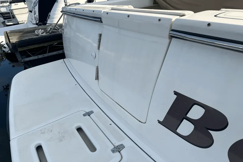 Slide: The Image of Tiara 2900 CORONET 1999 - 8