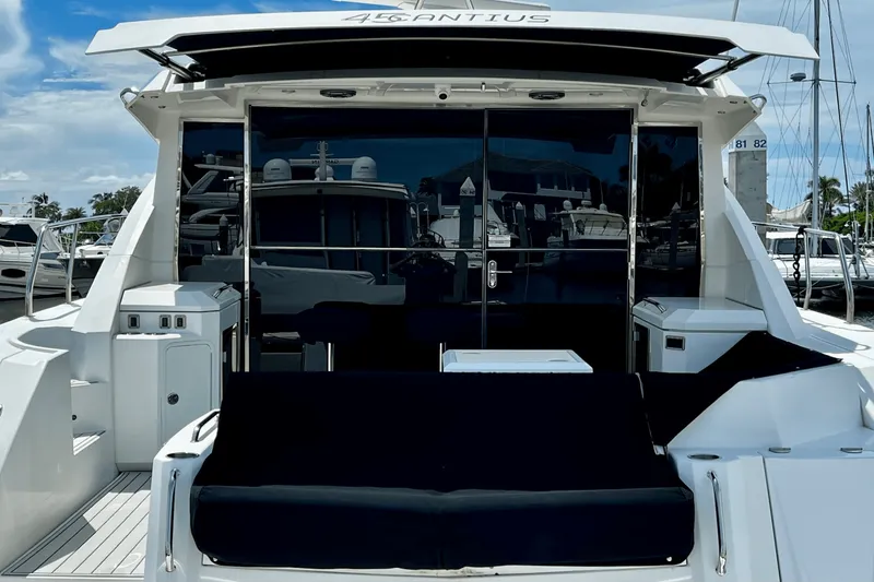 Slide: The Image of Cruisers 45 CANTIUS 2017 - 37