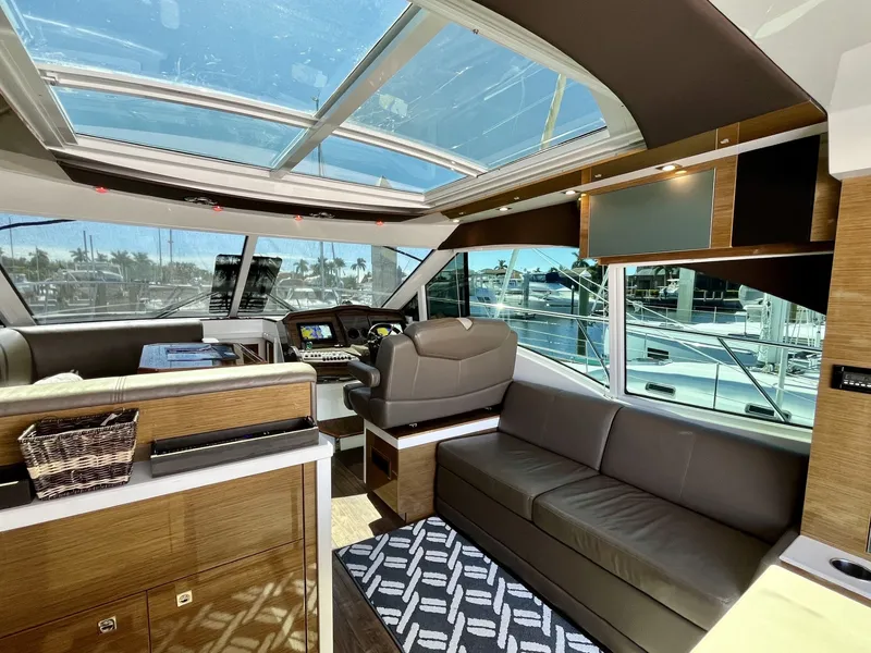 Slide: The Image of Cruisers 45 CANTIUS 2017 - 15