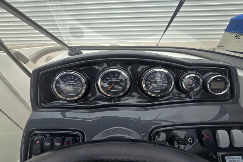 Slide: The Image of Yamaha SX 230 2008 - 16