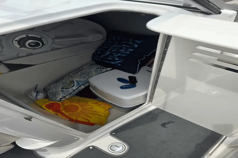 Slide: The Image of Yamaha SX 230 2008 - 18