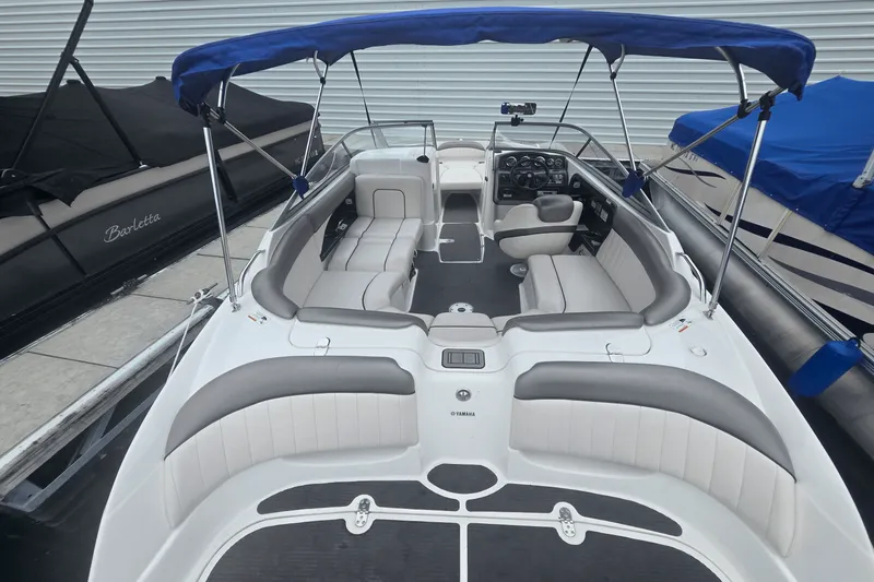 Slide: The Image of Yamaha SX 230 2008 - 4