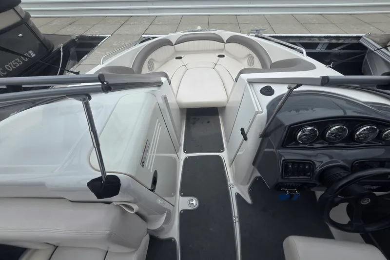 Slide: The Image of Yamaha SX 230 2008 - 9