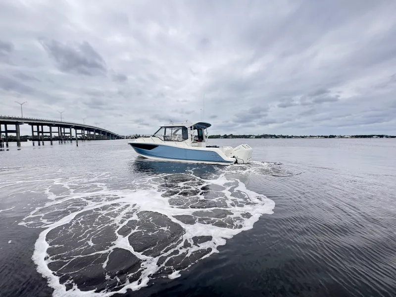 The Image of Boston Whaler 365 Conquest 2025 - 0