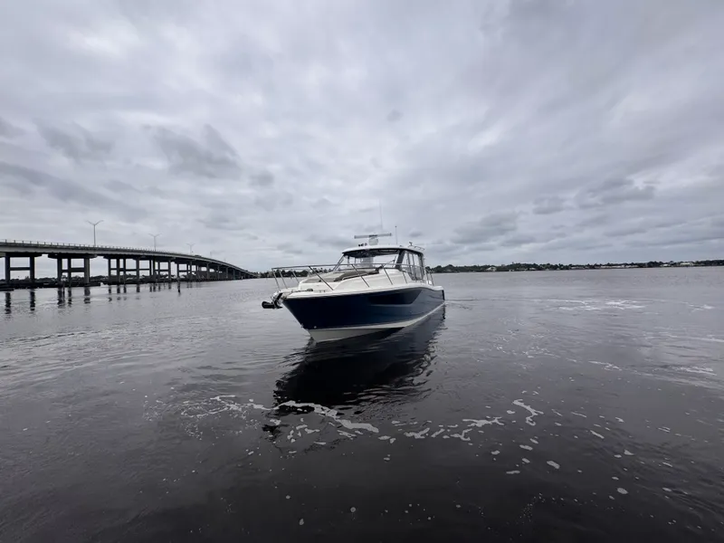 Slide: The Image of Boston Whaler 365 Conquest 2025 - 4