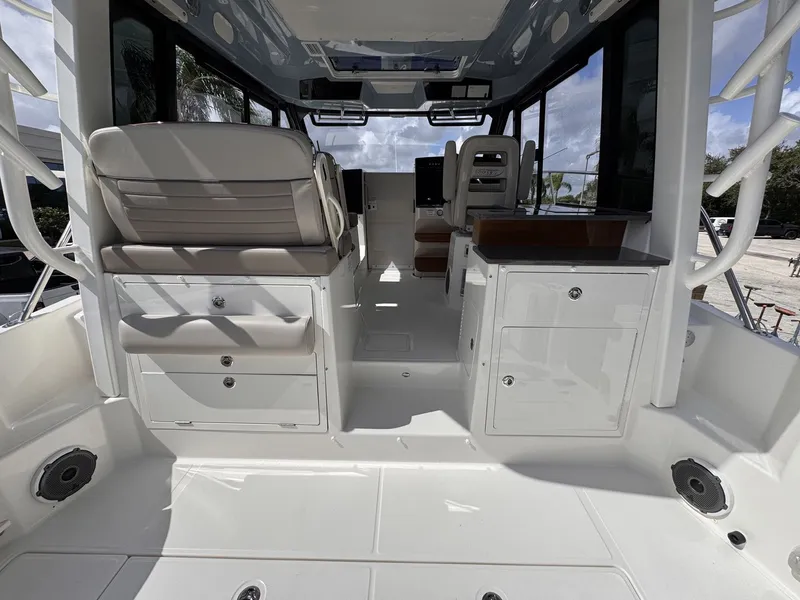 Slide: The Image of Boston Whaler 365 Conquest 2025 - 8