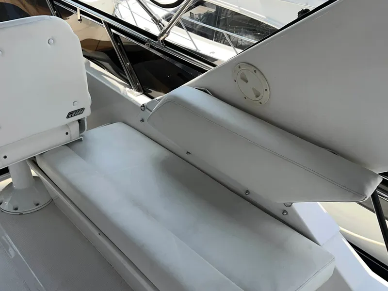 Slide: The Image of Ocean Alexander 42 Sedan 1990 - 12